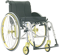 Rollstuhl Compact von Küschall (Invacare)